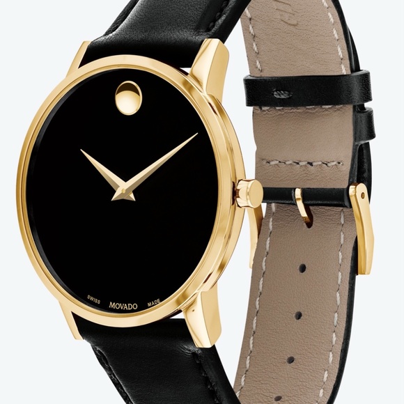 Women display picture 1